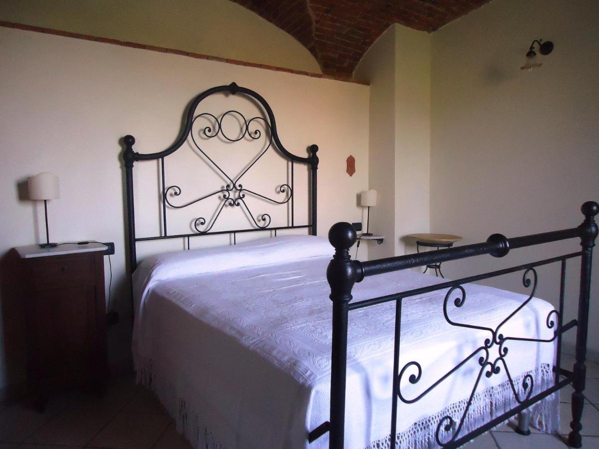 Villa Di Papiano San Baronto Eksteriør billede