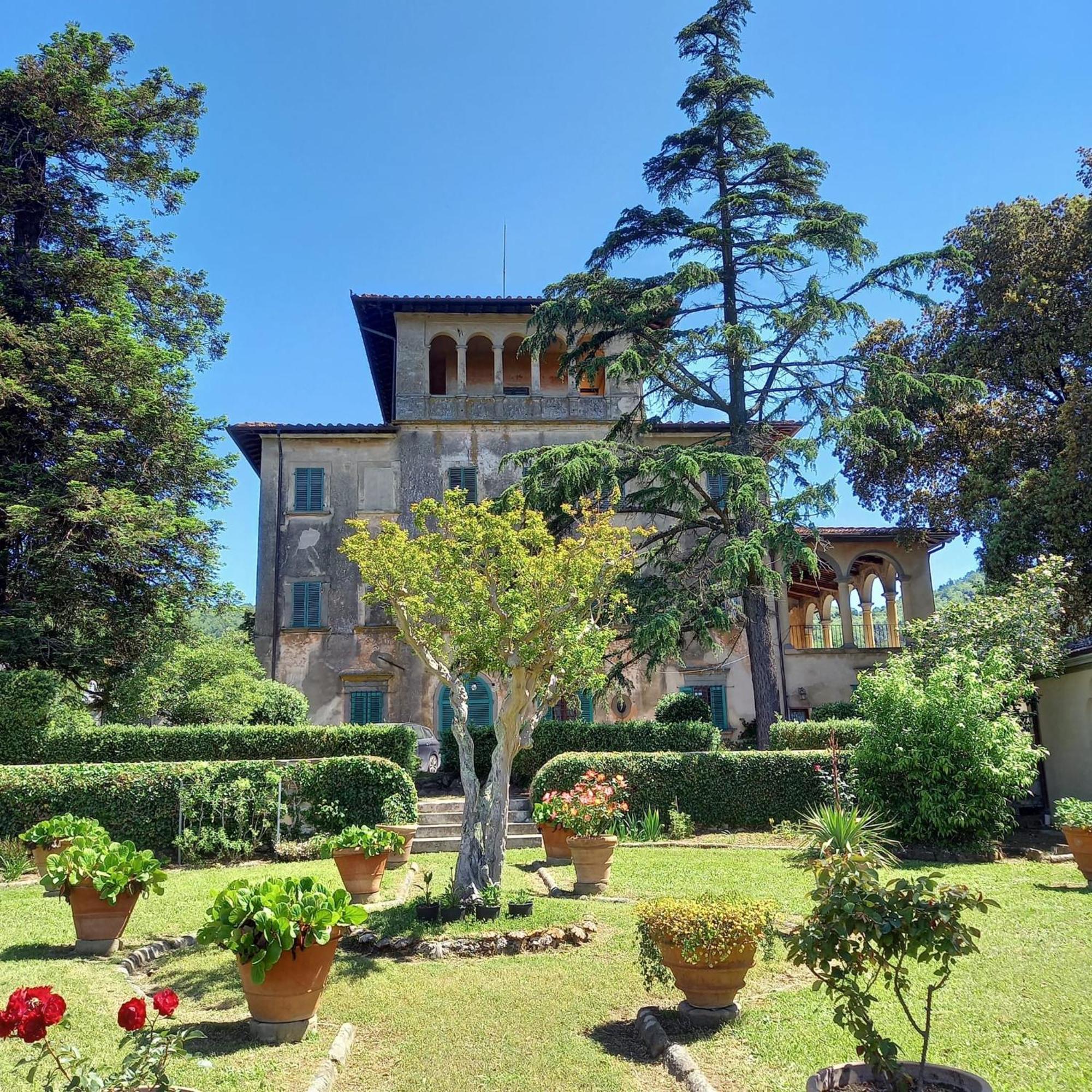 Villa Di Papiano San Baronto Eksteriør billede